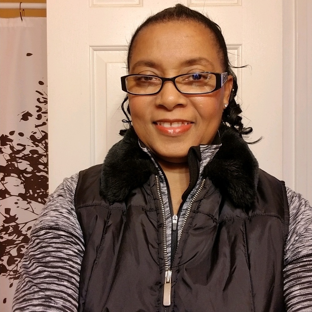 Meet your Posher, Sonia
